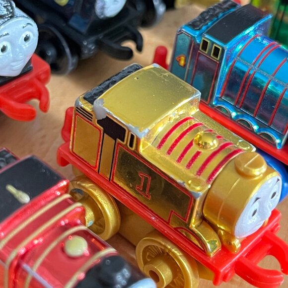 Thomas & Friends Toy Trains MINIS Chrome Thomas James Gordon Percy Lot - Picture 4 of 5